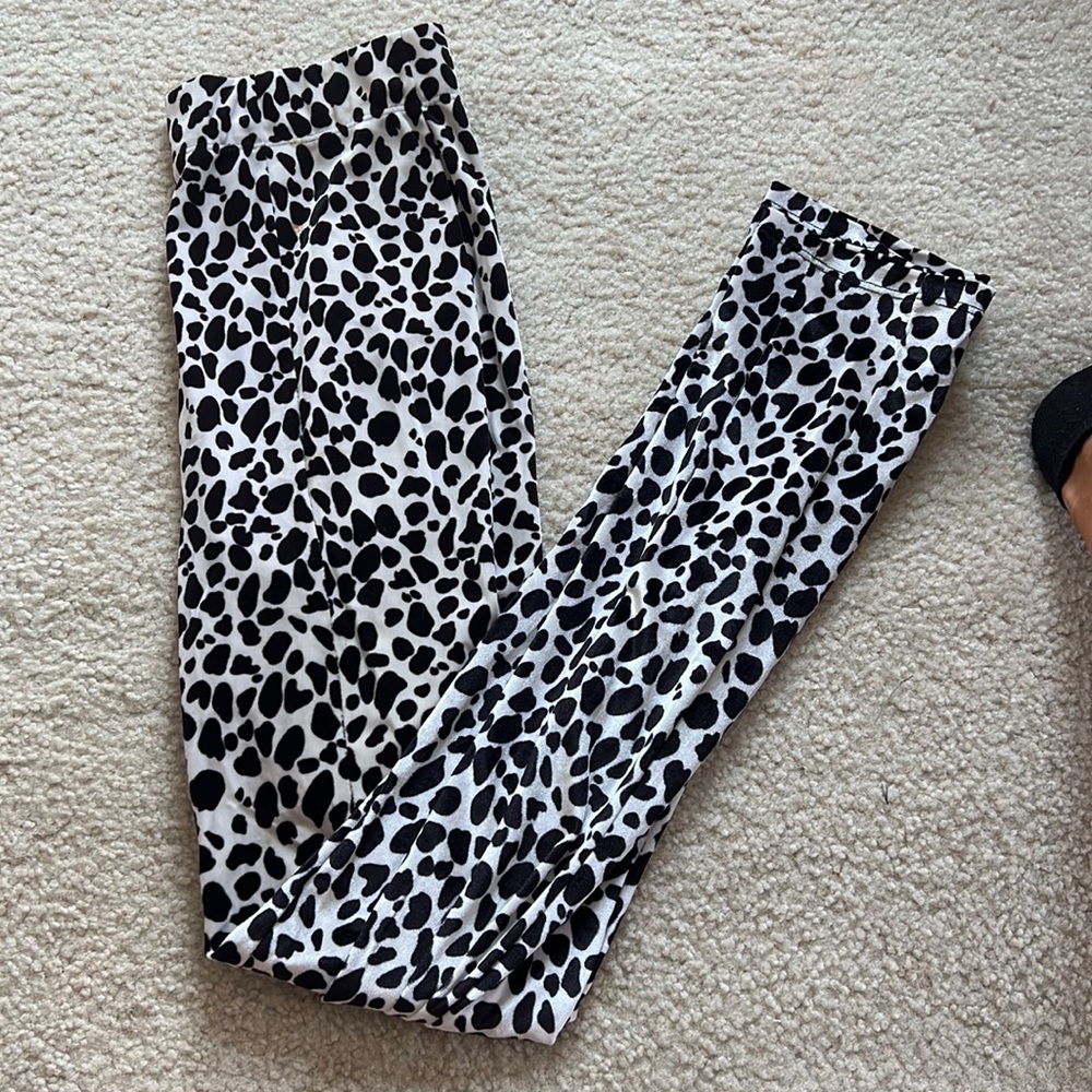 Velvet black and white cheetah print pants